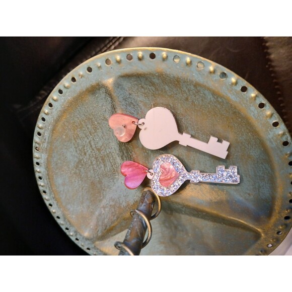 Sparkly Silver Keys Pink Hearts inside Above Dangle Earrings - Picture 2 of 5